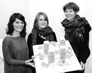 DE GAUCHE À DROITE LUCIA D'ALESSIO, FLORENCE DECLAVEILLÈRE, YZA HUNSINGER